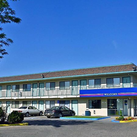 Motel 6-Pueblo, Co - I-25 Екстер'єр фото