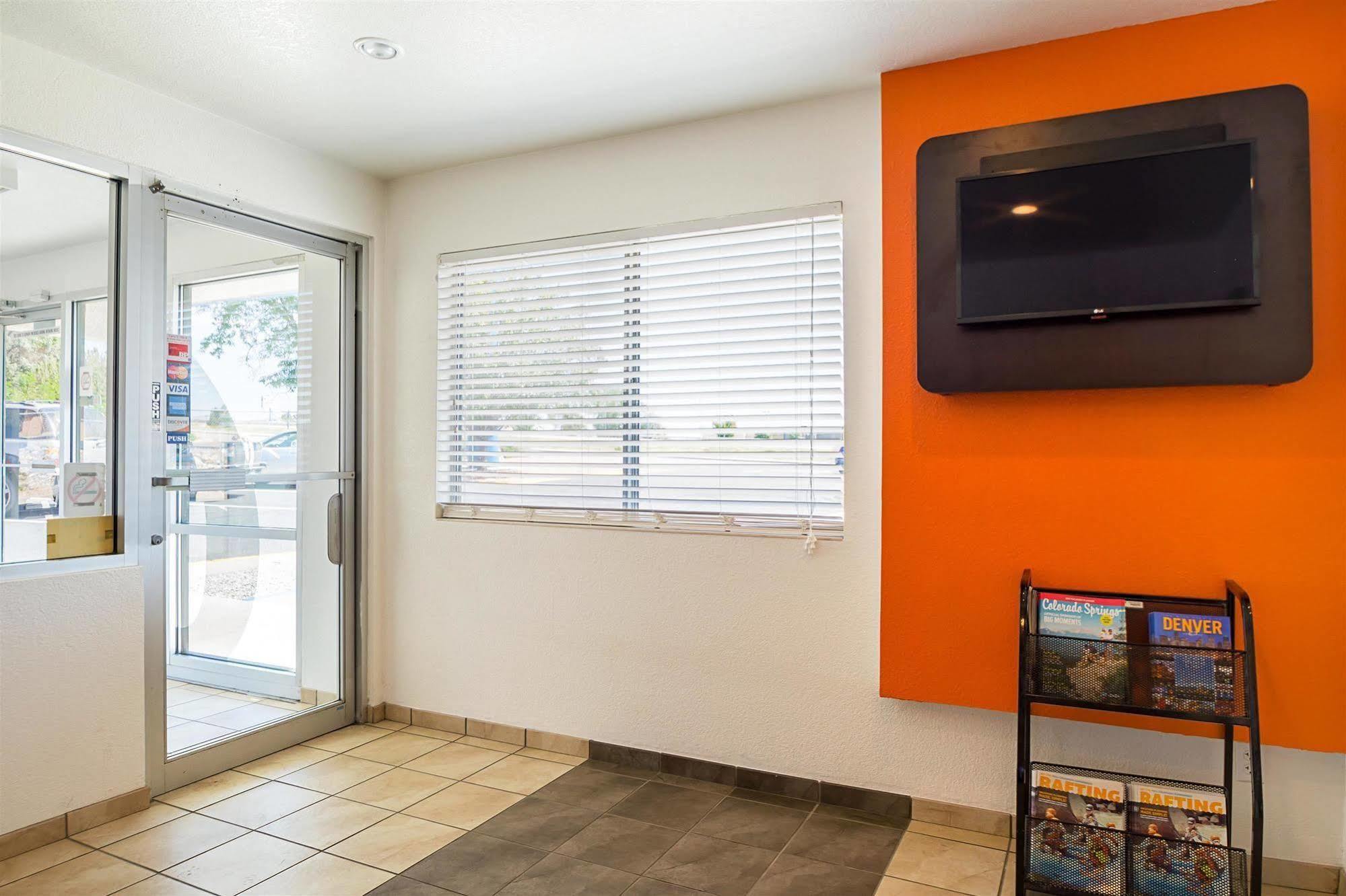 Motel 6-Pueblo, Co - I-25 Екстер'єр фото